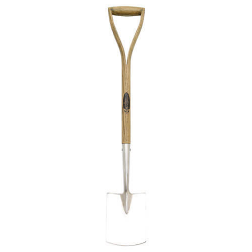 Image of Spear and Jackson Traditional Childrens Digging Spade with 635mm Wooden Handle