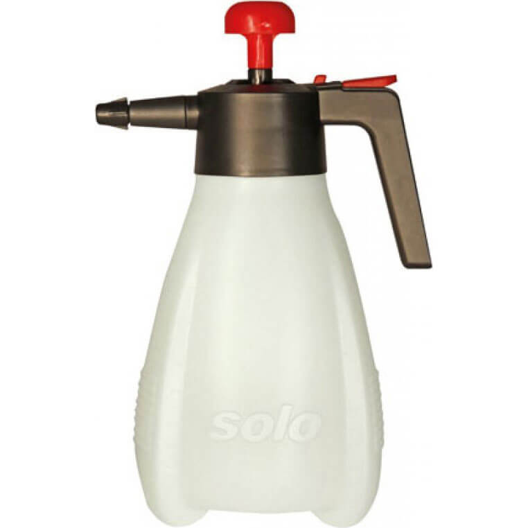 Image of Solo 403 Basic Pressure Sprayer for Chemicals and Water 125 Litre with Adjustable Nozzle