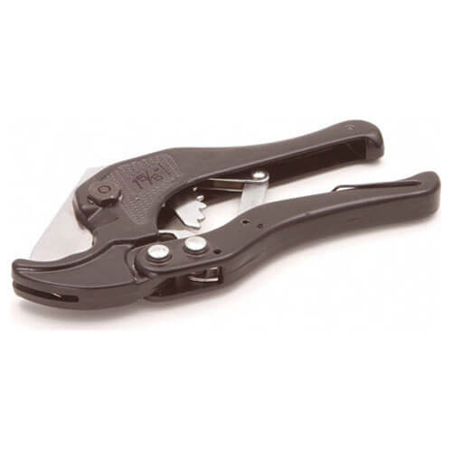 Image of Ratchet Action Plastic Pipe Cutter 42mm Capacity